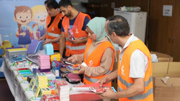 Çayırova Belediyesi kırtasiye yardımı yapacak