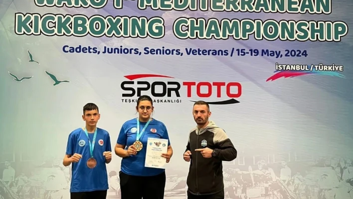 Çayırovalı sporcuların kick boks başarısı