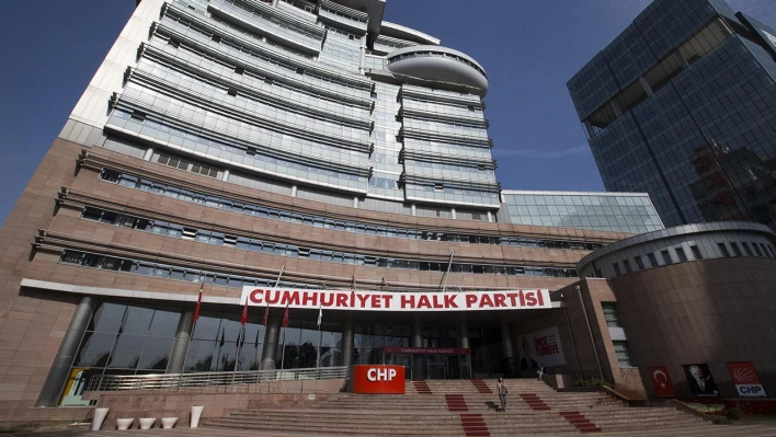 CHP 250 belediye başkan adayını belirlemek için toplanıyor