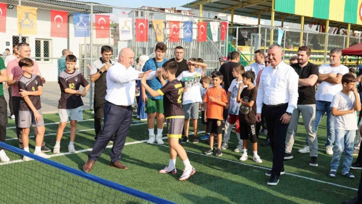 Darıca'da yaz spor okulları şenlik ile sona erdi