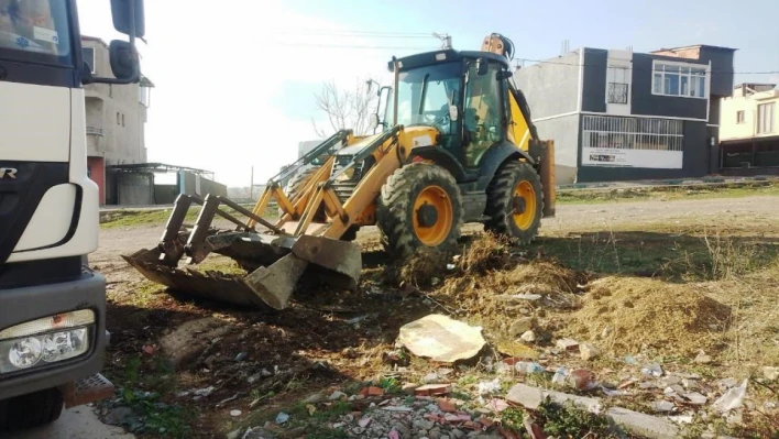 Dilovası'nda çevre temizliği için titiz çalışma