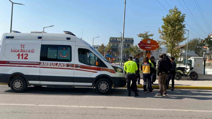 Elektrikli bisikletten düşen 2 çocuk yaralandı