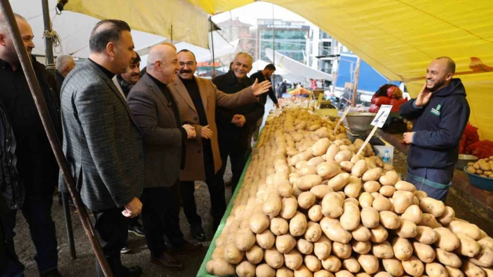 Emek Mahallesi'ne kapalı pazar yapıldı