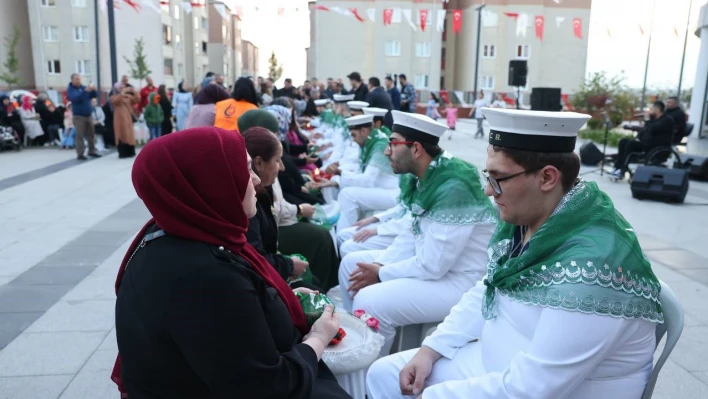 En özel bireyler, çakı gibi denizci oldu