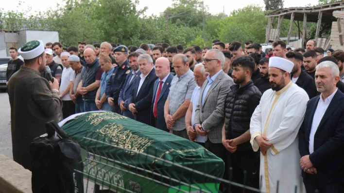 Feci kazada hayatını kaybetmişti: Motosiklet tutkunu genç kadın, son yolculuğuna uğurlandı