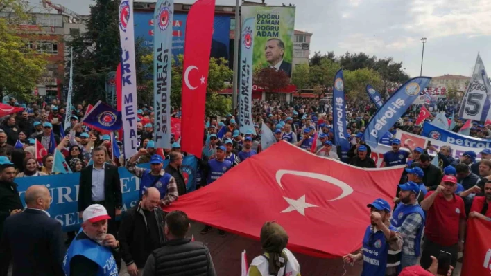 Gebze'de 1 Mayıs coşkuyla kutlandı