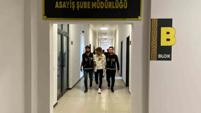 Genç kızı kaza süsü vererek öldürdüğü iddia edilen sanığa ağırlaştırılmış müebbet hapis talebi