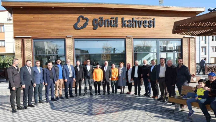 Gönül Kahvesi'nin 'özel' garsonları