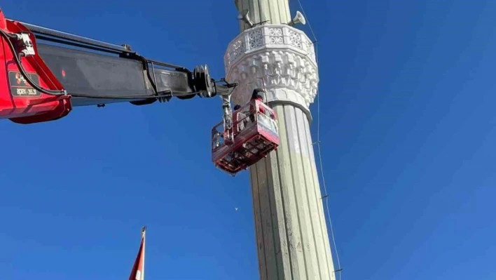 Hacıhızır Bağlar Yolu Cami'nin dış cephesi yenilendi