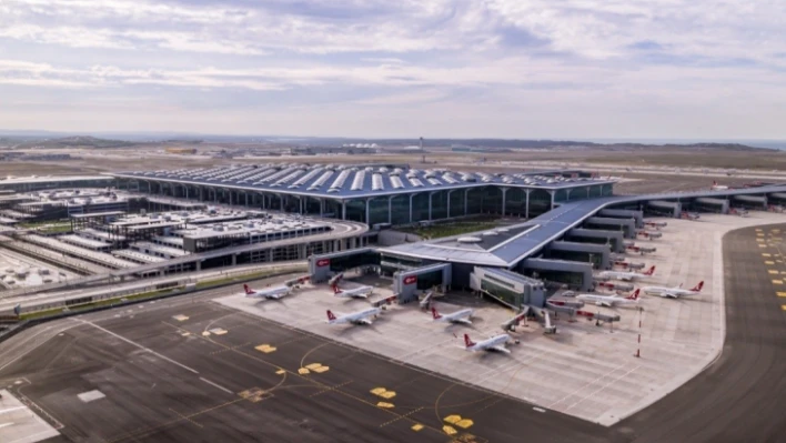 İGA İstanbul Havalimanı günde bin 220 uçuş ile Avrupa'da zirvede