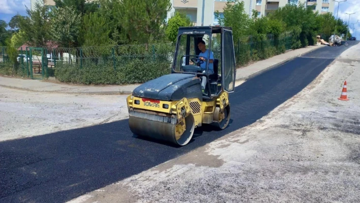 İlimtepe Mahallesinde asfalt çalışması