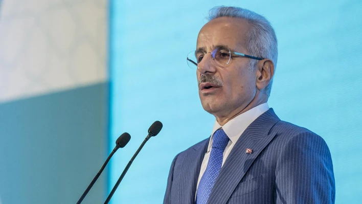 Instagram açılacak mı? Ulaştırma ve Altyapı Bakanı Uraloğlu'ndan açıklama: Ciddi bir aşama kaydettik