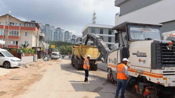 İshakpaşa Caddesi'ne 650 ton asfalt