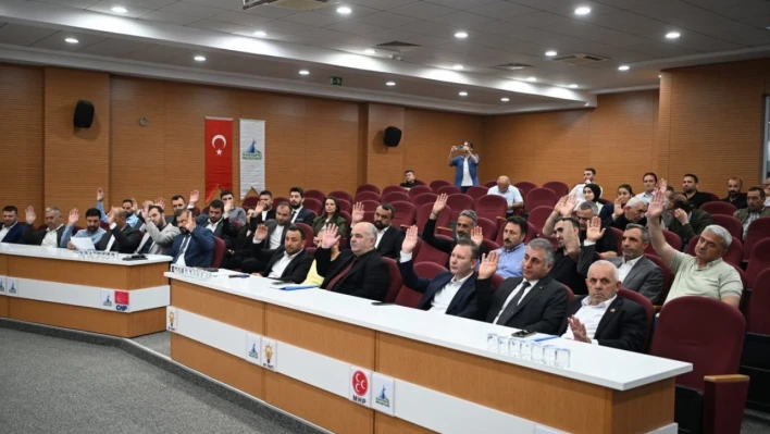 Kartepe'de 6 gündem maddesi görüşüldü
