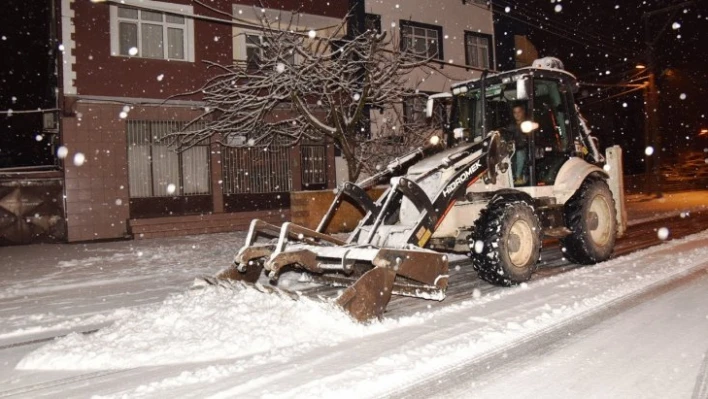 Kartepe'de ekipler görev başında