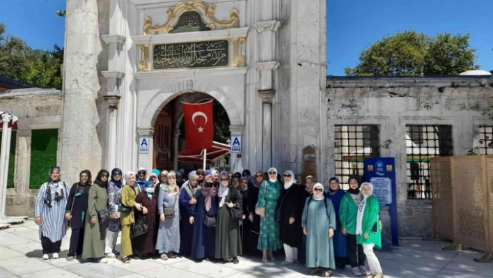 Kartepe'de kültür gezilerine 5 bin 40 kişi katıldı