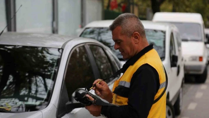 Kocaeli'de yol üstü park ücretlerine zam!