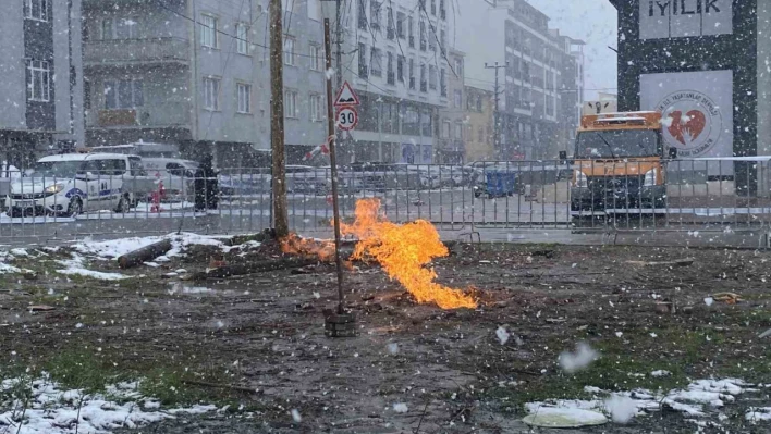 Kocaeli'deki metan gazı yangını 5. gününde, ekipler bölgede nöbet tutuyor