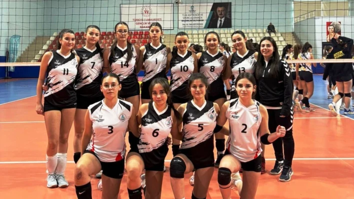 Kocaeli Voleybol Yıldız Kızlar Ligi maçları başladı