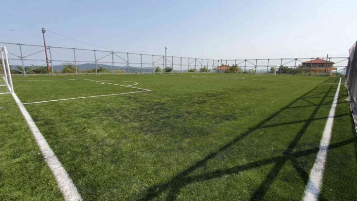 Kocaeli'ye 20 yeni futbol sahası