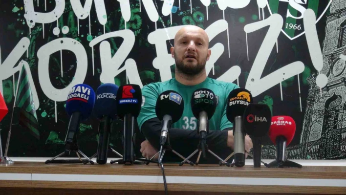 Kocaelispor, İsmet Taşdemir yönetimindeki ilk antrenmanına çıktı