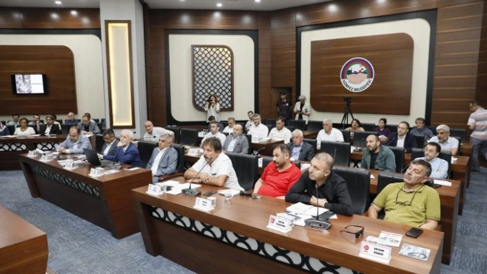 Körfez Belediyesi'nden hayvan yetiştiricilerine büyük destek