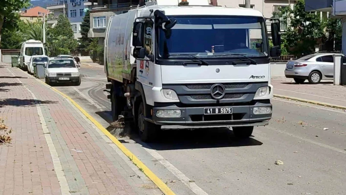 Körfez'de hummalı temizlik çalışması