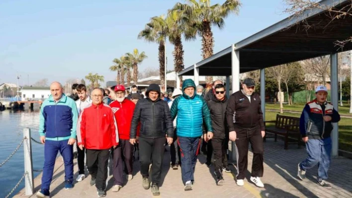Körfezliler sağlık yaşam yürüyüşünde buluştu