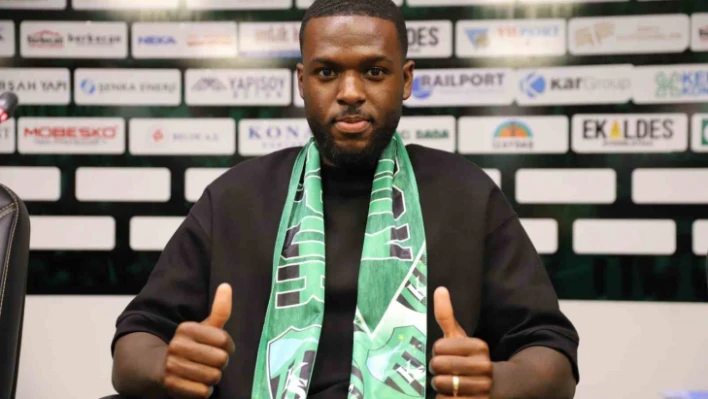 Kouakou resmen Kocaelispor'da