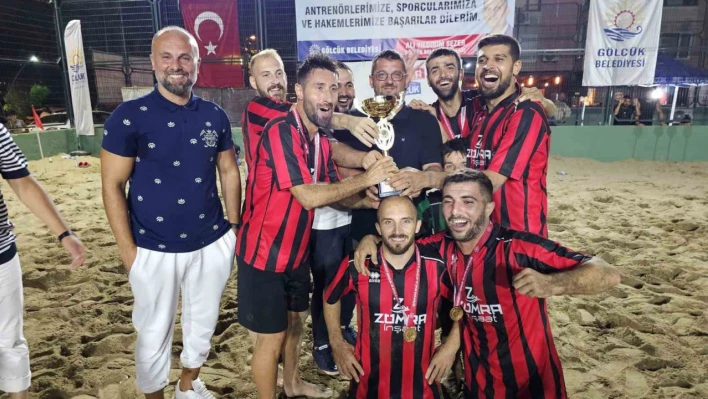 Kum futbol turnuvasında heyecan dolu final