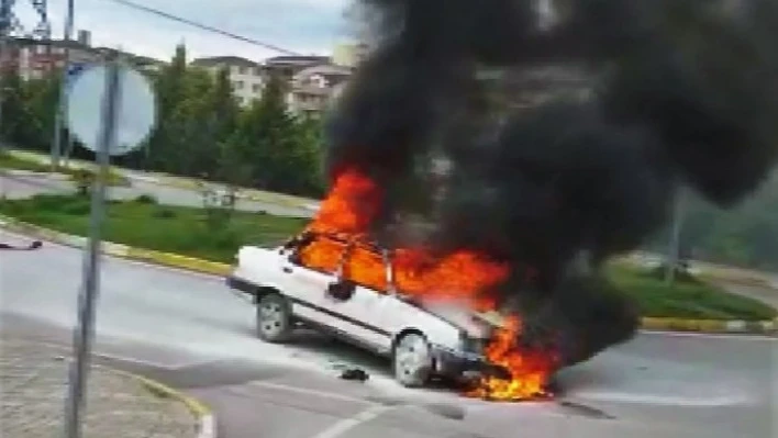 Marmaris yangınını söndürmeye gitmişti, kendi aracı alev alev yandı
