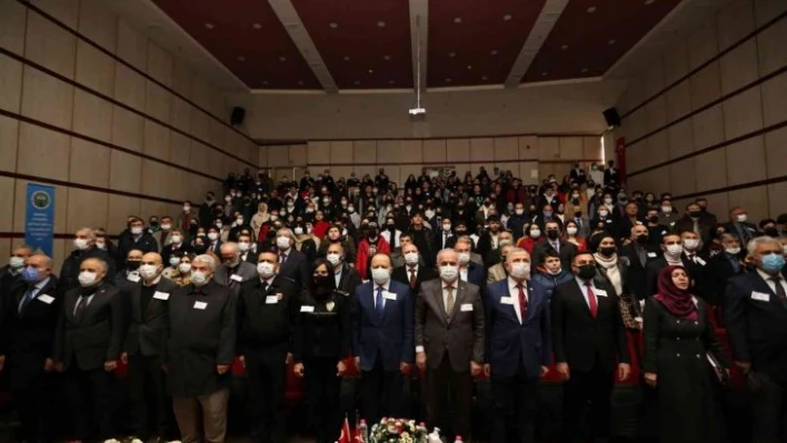 Mehmet Akif Ersoy, Derince'de düzenlenen programla anıldı