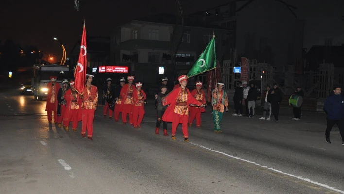 Mehter marşı ile sahur coşkusu