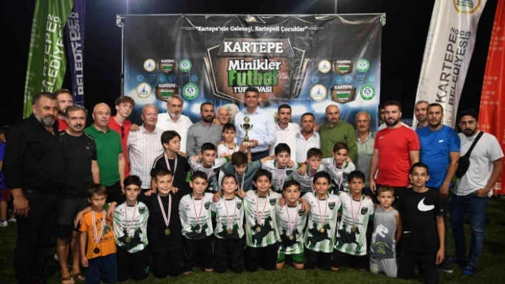 Minikler Futbol Turnuvası'nda şampiyon belli oldu