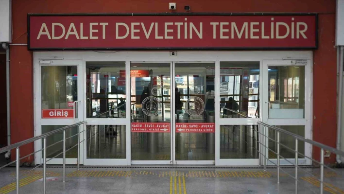 Oğlu tarafından bıçaklanan anne: 'Allah herkese böyle evlat nasip etsin'