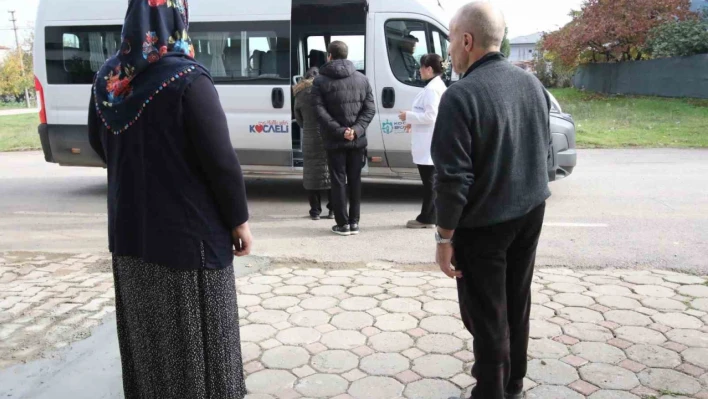 Özel gereksinimli kardeşler eğitimle hayata tutundu