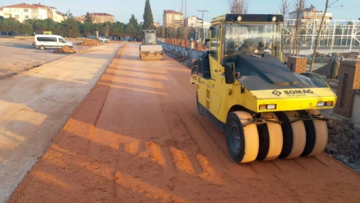 Sağlıklı Yaşam Parkı'na yeni yollar yapılıyor