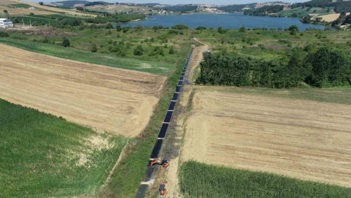 Tarımsal sulama kanalları temizleniyor