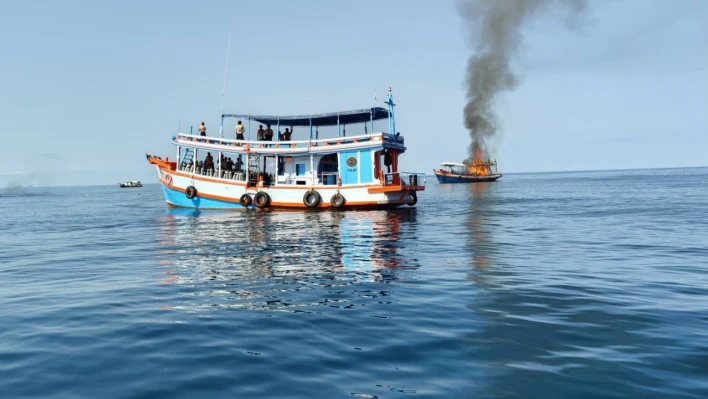 Tayland'da dalış teknesi yandı: İngiliz turist hayatını kaybetti