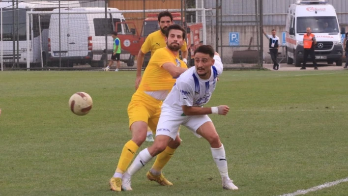 TFF 2. Lig: Belediye Derincespor: 1 - Arnavutköy Belediye: 1