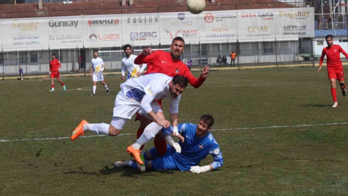 TFF 2. Lig: Belediye Derincespor: 1 - Diyarbekirspor: 0