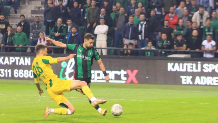 TFF 2. Lig: Kocaelispor: 2 - Adıyaman FK: 0