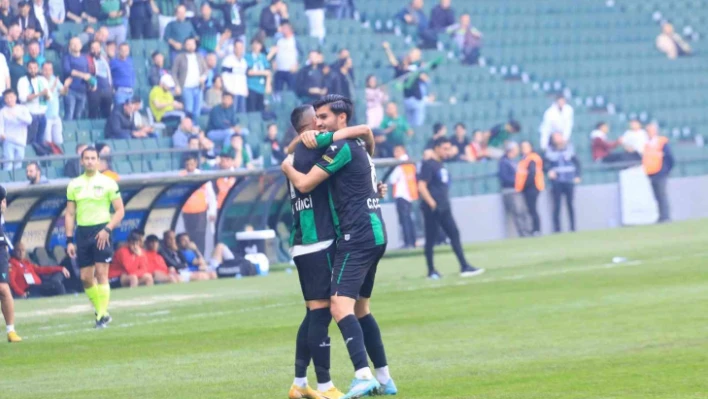 TFF 2. Lig: Kocaelispor: 4  - Van Spor: 2