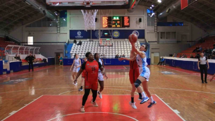 TKBL: İzmit Belediyespor: 67 - Turgutlu Belediyespor: 72