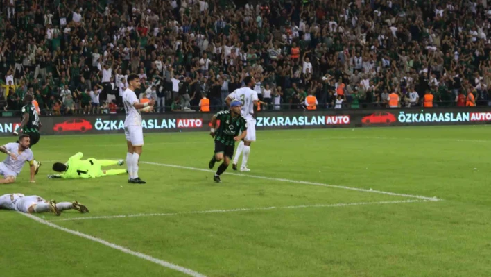 Trendyol 1. Lig: Kocaelispor: 1  - Manisa FK: 2