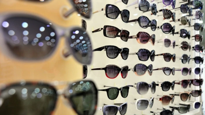 Ucuz güneş gözlüklerine dikkat: Gözünüz bozulabilir