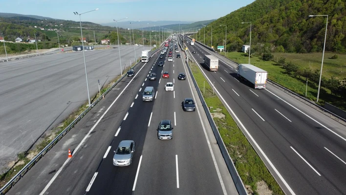 Yollarda bayram trafiği önlemleri alındı