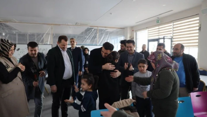 Yüzyılın felaketini yaşayan 803 depremzede Kocaeli'de