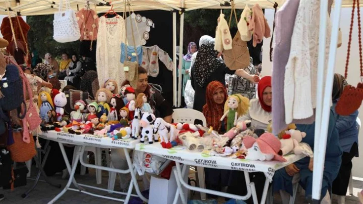 Çayırova'da el emeği, göz nuru ürünler görücüye çıktı