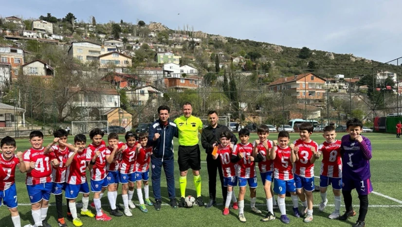 Darıca Kalespor U11, İstanbul şampiyonu oldu